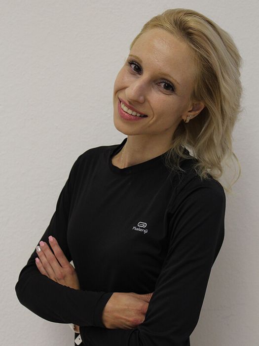 Viktoriya Andreeva - Stretching &amp; Jumping Fitness Trainerin